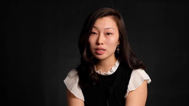 Надежда Пак, со-автор подкаста Нетелефонный разговор, о своем Детстве смотреть онлайн