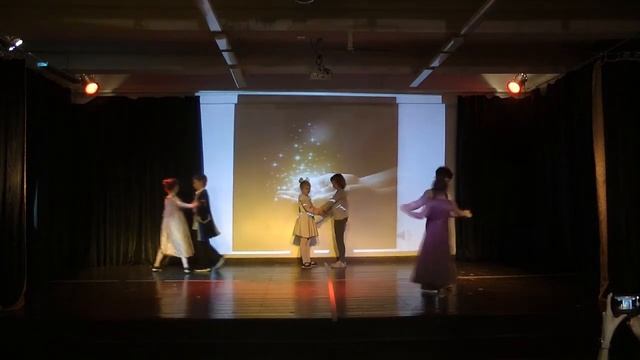 Золушка (Cinderella) смотреть онлайн