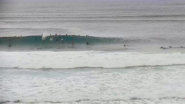 Solid swell meets IMPECCABLE wind at PIPELINE, Oahu on November 14, 2021 смотреть онлайн