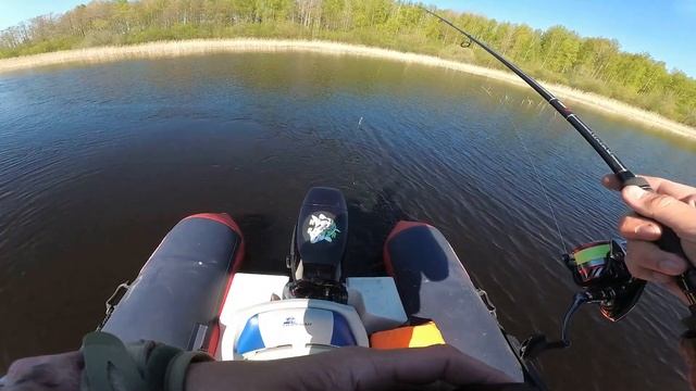 Ловля щуки на крупный силикон. Река Вуокса смотреть онлайн