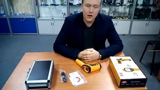 Пирометр Benetech GM1651 (от -30 до 1650 ℃; EMS 0,1-1,0), ПО, Кейс (50:1) смотреть онлайн