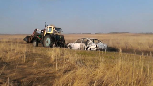 Китайский автомобиль отправился в последний путь смотреть онлайн