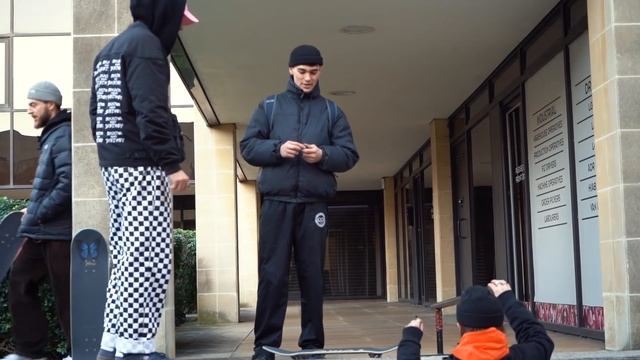 Танцы Молекул