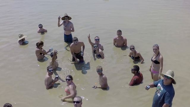 Redneck Yacht Club: Trucks Gone Wild 2015 смотреть онлайн