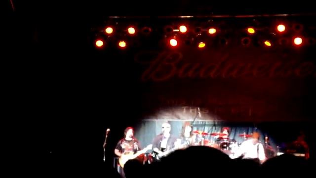 Blue Oyster Cult W / Rudy Sarzo On Bass -- "Godzilla " смотреть онлайн