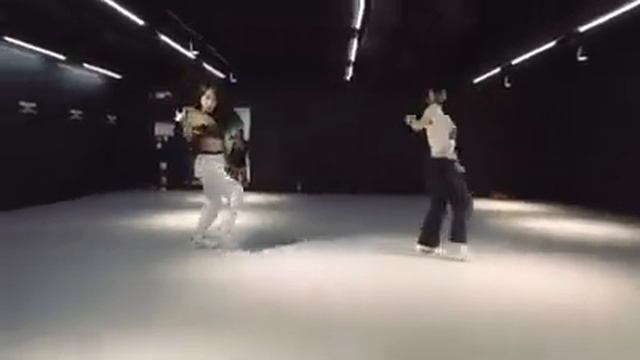 Taki taki rumba | new dance video | @zumon786 смотреть онлайн