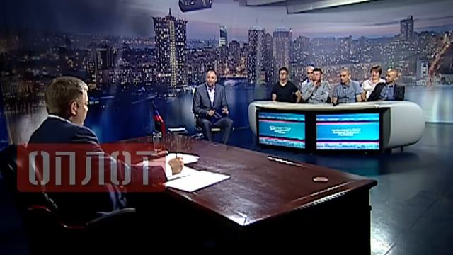 Прямая линия с главой ДНР Александром Захарченко: О комендантском часе для мусульман в "Рамадан" смотреть онлайн