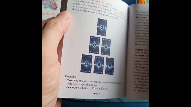 L'ORACLE DE L'EVEIL INTUITIF смотреть онлайн