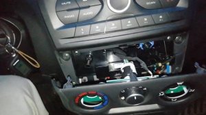 Снятие штатной магнитолы лада гранта 2018 FL