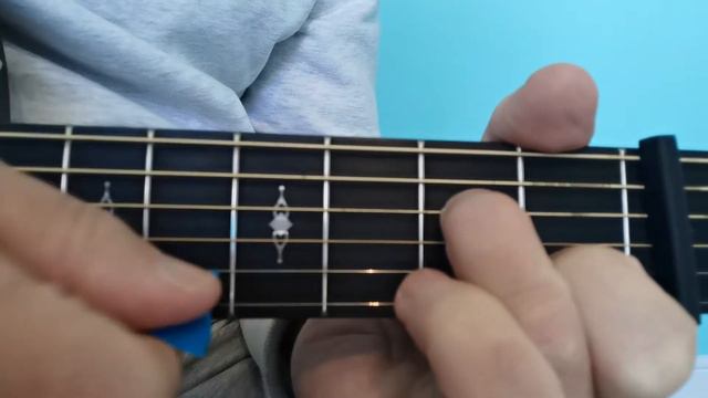 Ain't No Sunshine When She's Gone - Easy Guitar Chords - Pauric Mather смотреть онлайн