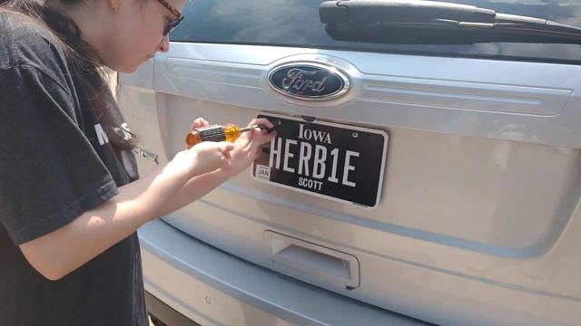 HERB1E plates are now on the 2011 Ford Edge SEL AWD with the 3.7 Duratec. смотреть онлайн