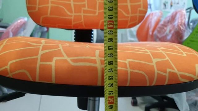 Сравнение детских кресел Бюрократ KD-4 и KD-4-F смотреть онлайн