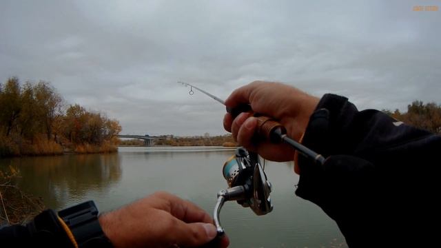 Микроджиг и ужасный клёв.Что же делать... смотреть онлайн