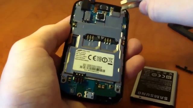 Разборка Samsung Galaxy Y Duos смотреть онлайн