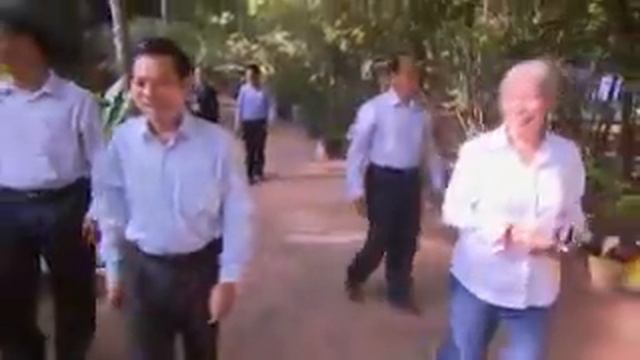 Vietnam Bamboo Village - Last Year's Equator Prize winner смотреть онлайн