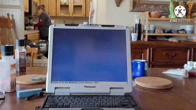 Bertha's Restoration. "Downgrading" from Windows 10 to Windows XP on a Panasonic Toughbook CF-30 MK смотреть онлайн