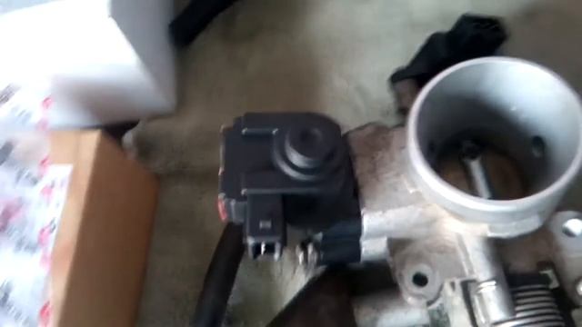 cambio de sensores TPS y IACV Kia Rio RS смотреть онлайн