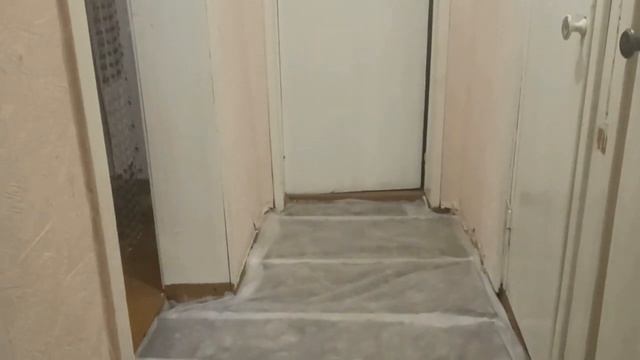 ДЕЛАЕМ ПОЛ В КОРИДОРЕ,СТЕНУ!Жизнь в деревне! смотреть онлайн