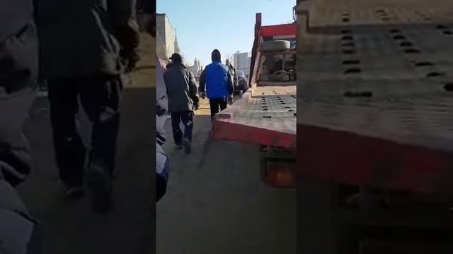 Беспредел при сносе "Шанхая" смотреть онлайн
