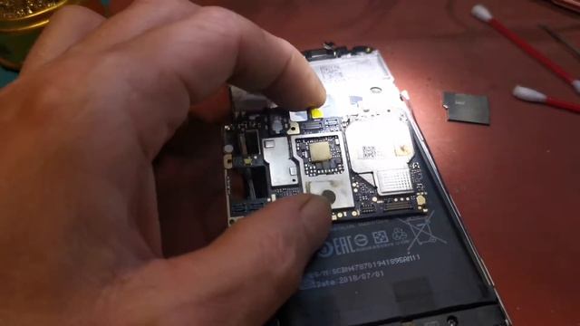 Xiaomi Mi A2 lite не работает кнопка включения смотреть онлайн