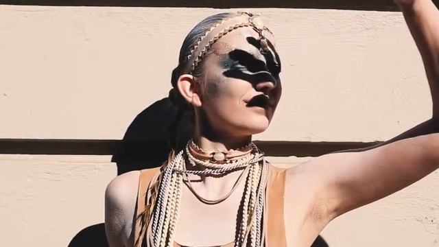 Valerian a mesto tisícich planét смотреть онлайн