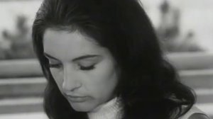 Человек в проходном дворе (1971) - Кстати, как вас зовут?