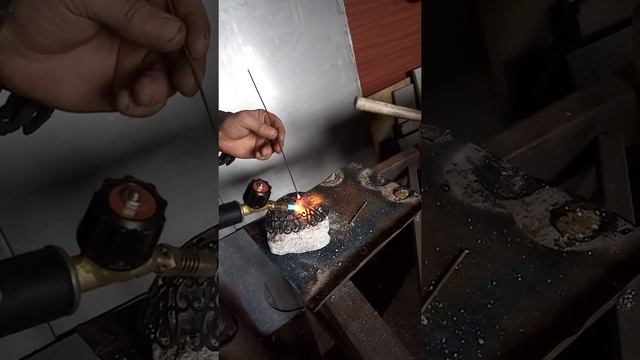 Пайка латунью эфеса для шпаги маф(мапп) газом смотреть онлайн