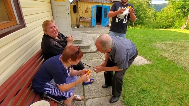 У Юры в гостях ЭТО ЧТО ТО смотреть онлайн