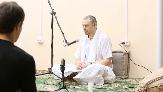 Бхагавад-гита глава 13, стих 24 (Шриман Шукадев дас Адхикари 2016.12.18) смотреть онлайн