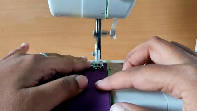 How to sew in a Straight Line смотреть онлайн