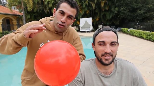 Don't Flinch Challenge! смотреть онлайн