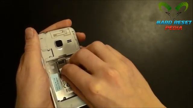 Galaxy J1 mini Insert The SIM Card смотреть онлайн