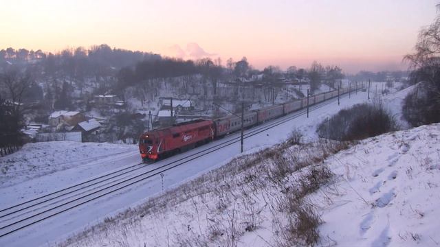 ТЭП70БС-172 с поездом Калининград - СПб / TEP70BS-172 with a passenger train смотреть онлайн