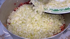 Шужук из конины. Колбаса из конины. Колбаса по казахски. Шұжық. Қазақша рецепт.