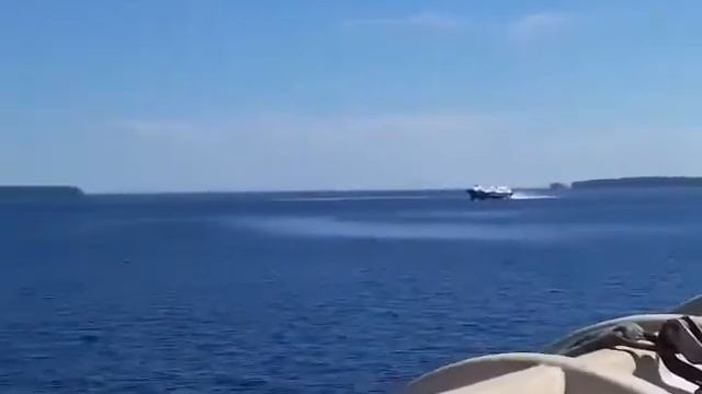 Комета 12 и встречный Метеор-068. смотреть онлайн