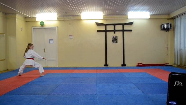 GUSEVA EKATERINA - GOJUSHIHO SHO U12 KARATE E-CHALLENGE 2.0 BY LUCA VALDESI смотреть онлайн