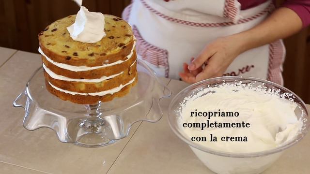 PANETTONE ROSE CAKE Ricetta in 10 minuti - 10 Minutes Panettone Rose Cake Recipe смотреть онлайн