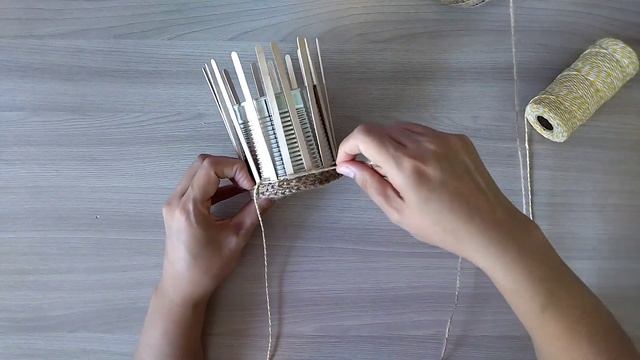 Это - ПРОСТО! Чудесная ИДЕЯ из ЖЕСТЯНОЙ банки и НИТОК смотреть онлайн