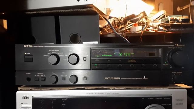 High-End receiver Nakamichi SR-4E test2 (reserwed).Radiotehnika S30B as. смотреть онлайн