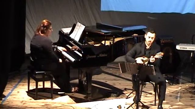 2º Concerto in La minore, Op.144: III. Allegro non troppo (R. Calace) смотреть онлайн