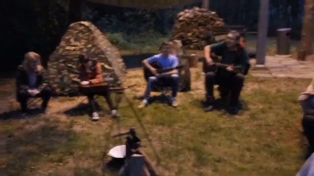 Мамонты, мамонты рвутся напролом! смотреть онлайн