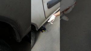 Как правильно пользоваться домкратом на Ларгусе