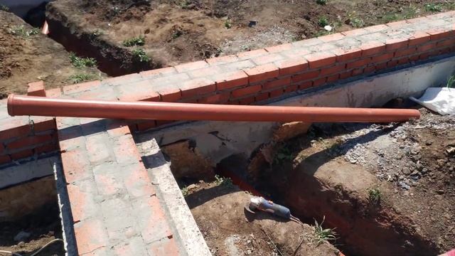 кладка цоколя_ ч. 2 + канализация смотреть онлайн