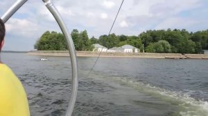 Первое катание на вейкборде за катером