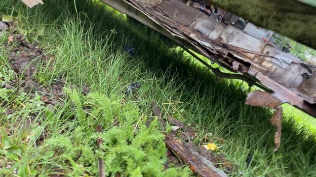 День второй.Ремонт ваз 2110, сварка днища, пороги из профильной трубы, полное восстановление кузова смотреть онлайн