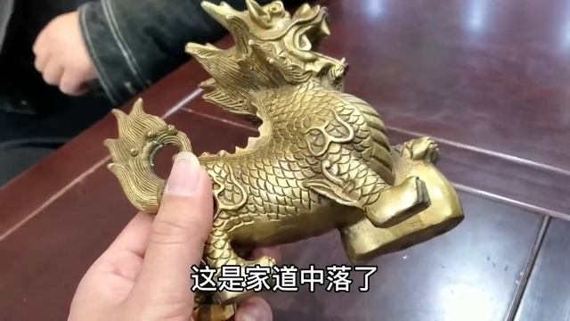 女子相亲碰到高富帅，定亲礼直接送价值八十万金饼，鉴宝结果如何【小闫打铁镯】 смотреть онлайн