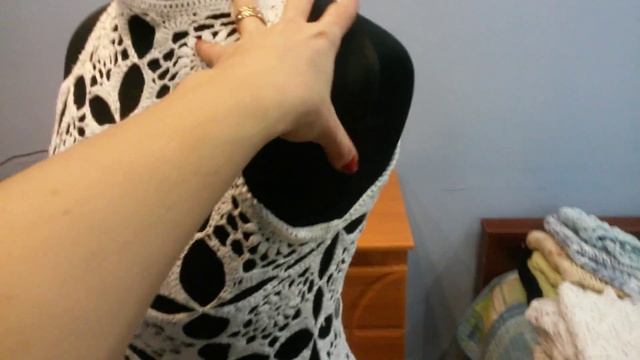 Одяг , в"язаний шпицями та гачком .Частина 2. смотреть онлайн