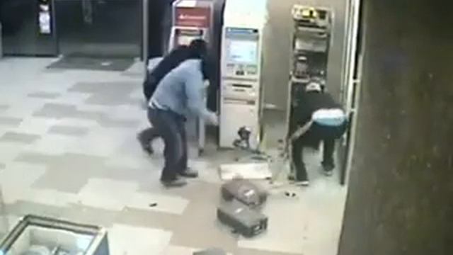 Ограбление банкоматов смотреть онлайн