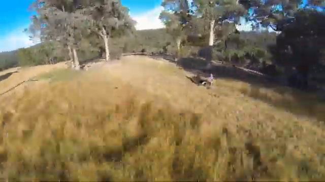 Полёт FPV на квадрокоптере с рамой типа FlyCat смотреть онлайн