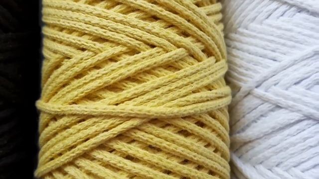 Вяжем из хлопкового шнура смотреть онлайн